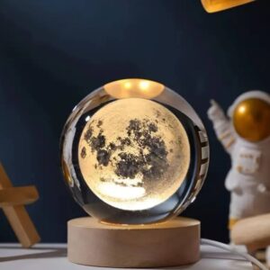 چراغ خواب مدل گوی کریستالی طرح کره ماه